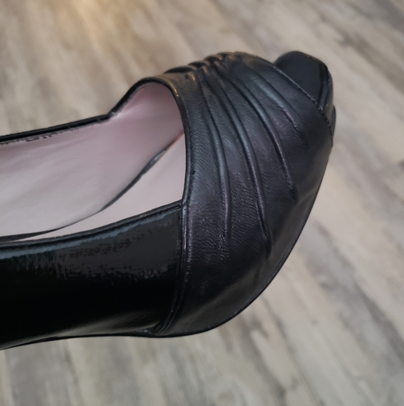 Women's High Heels - Picture 4 of 4